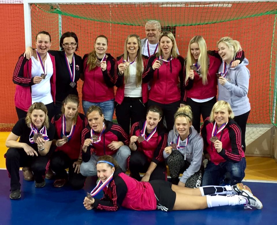 2016-2017_hala_zeny_bronz_02